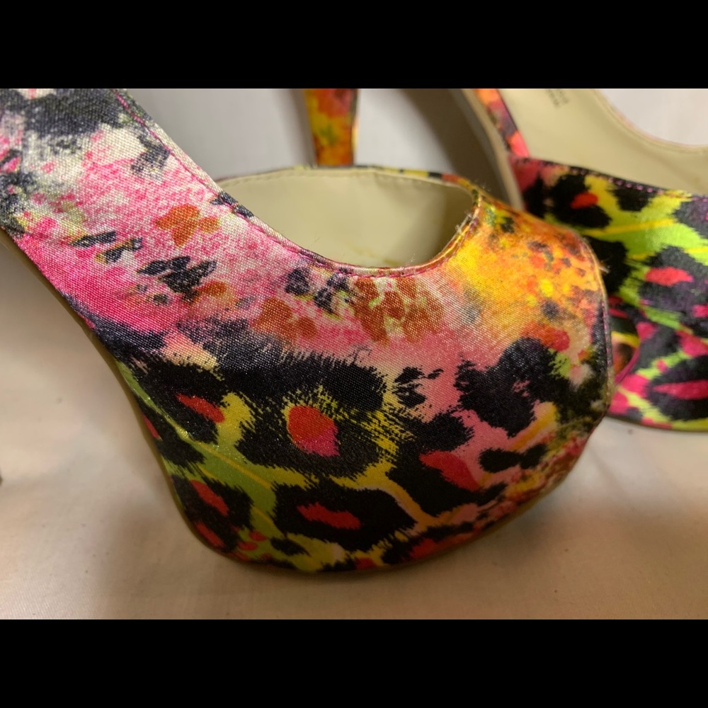 Cute heels - Picture 5 of 8